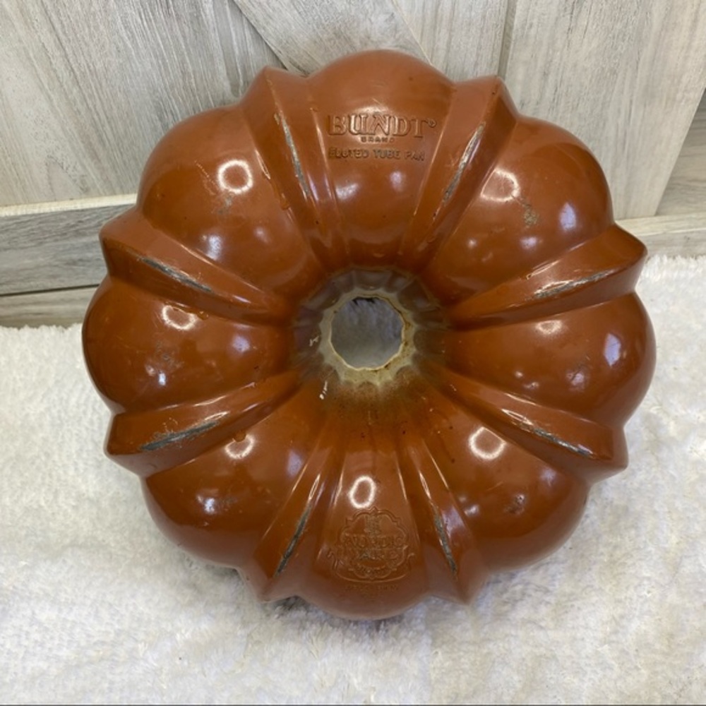Vintage Nordic Ware Bundt Fluted Tube Pan Cast Aluminum #15 USA